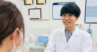 新店立ち上げを経験！オンライン服薬指導にも注力